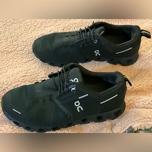 On Cloud Running Shoes Black Reflective Swiss Engineering Women 9 EUC
